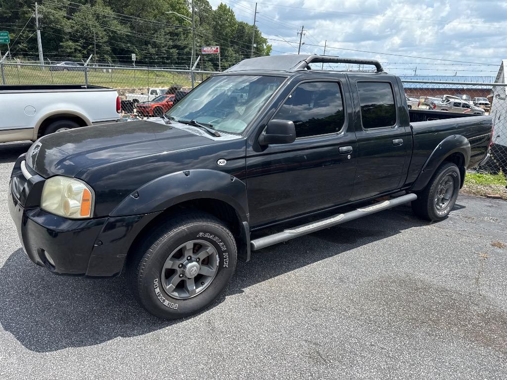 2004 Nissan Frontier XE's photo